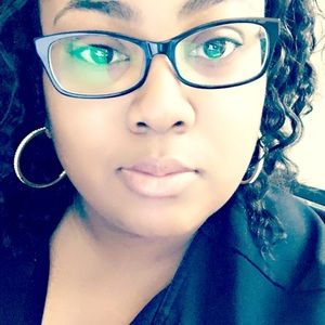 Meet your Posher, Louise